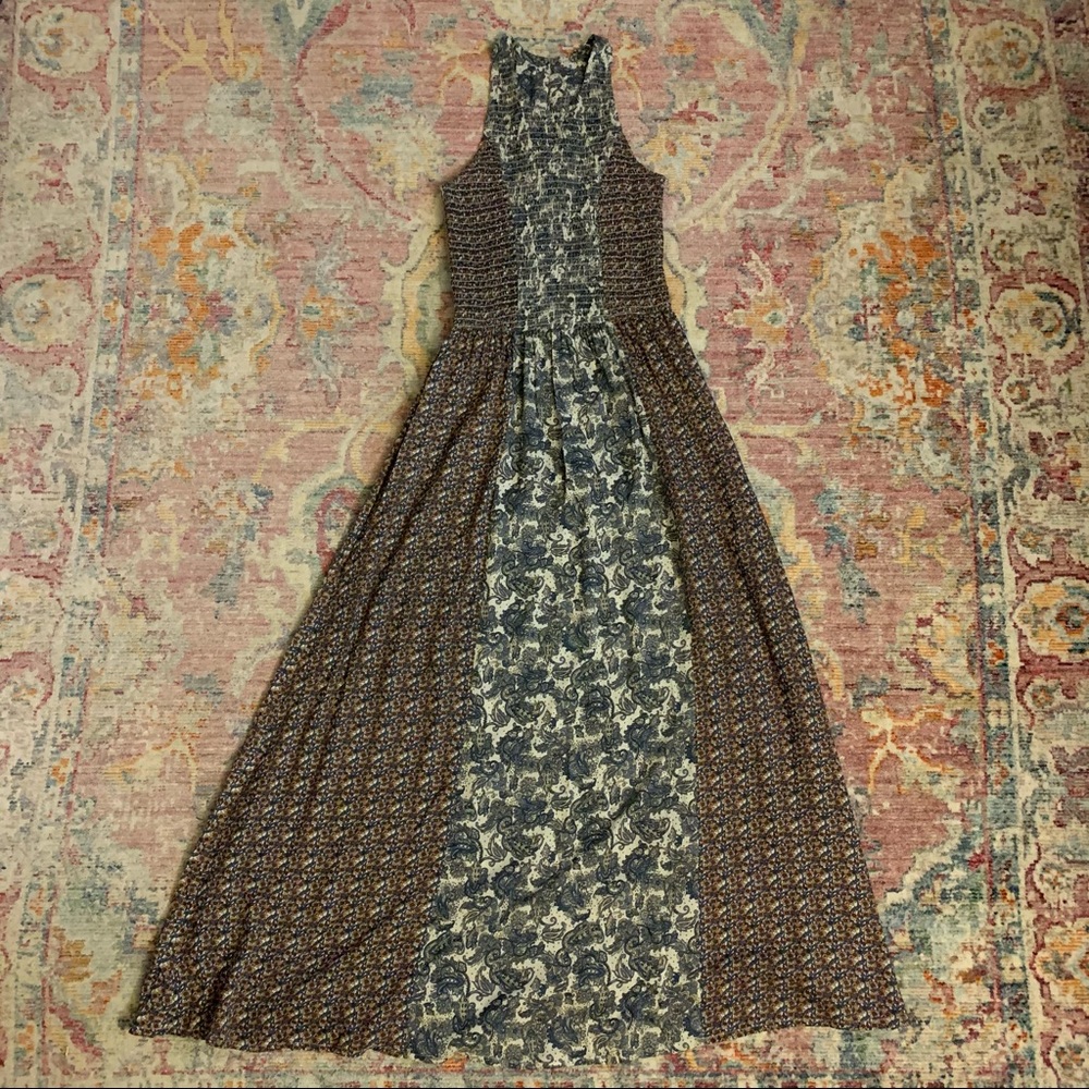 Women’s Sleeveless Maxi Dress. Size Small.
